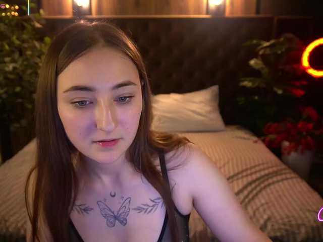 SashaDuvalle live cam on BongaCams