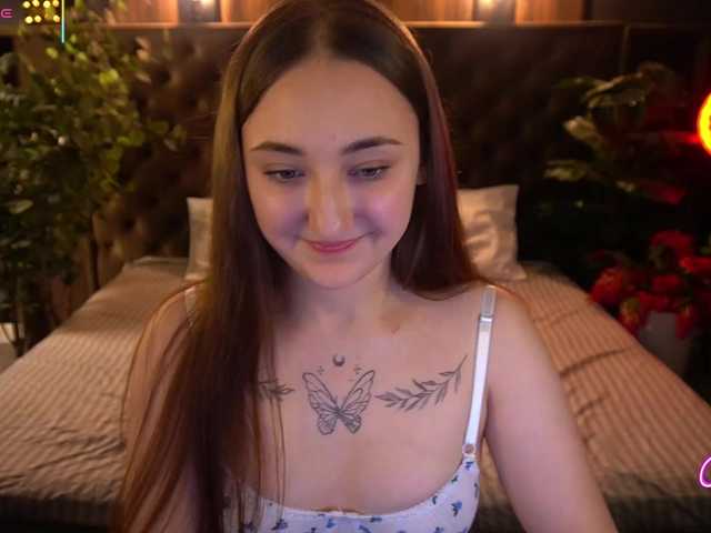 SashaDuvalle live cam on BongaCams