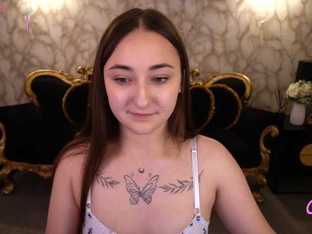 SashaDuvalle live cam on BongaCams