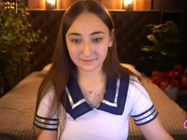 SashaDuvalle live cam on BongaCams
