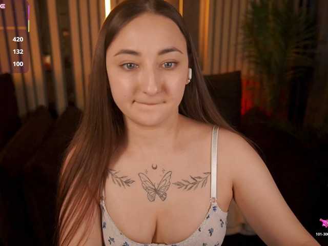 SashaDuvalle live cam on BongaCams