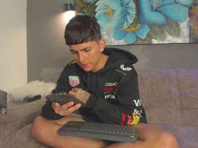 Lyam-ap Live Webcam on BongaCams