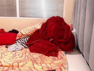 JUICYBOOBS36DD's Live Webcam