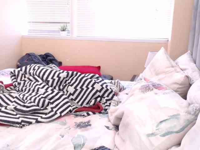 JUICYBOOBS36DD webcam