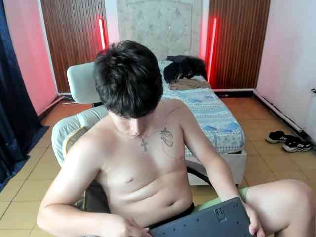 daniel-leon