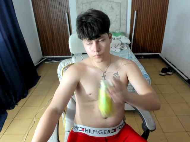 daniel-leon