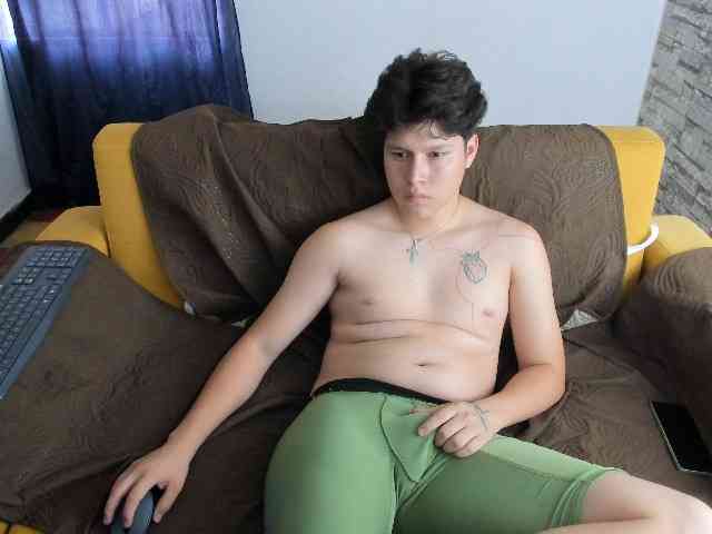 daniel-leon