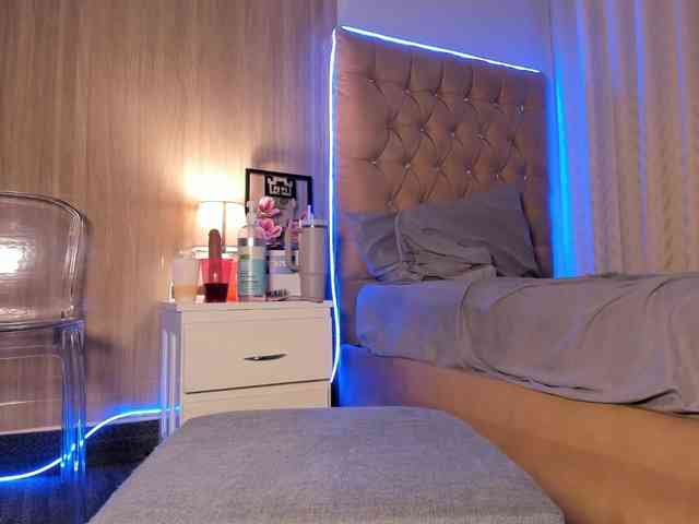 maddyluxe webcam