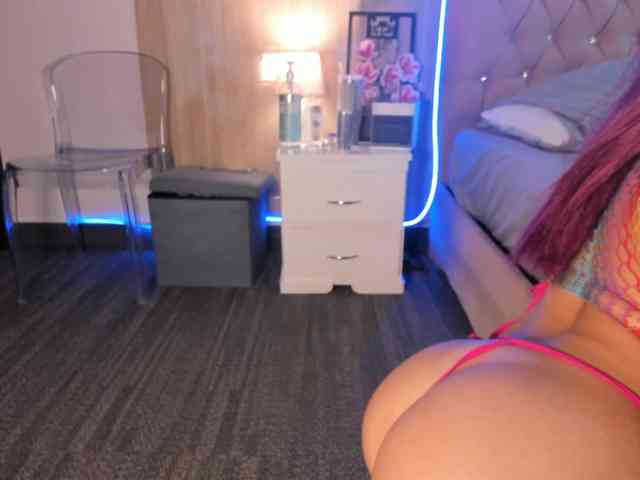 maddyluxe webcam