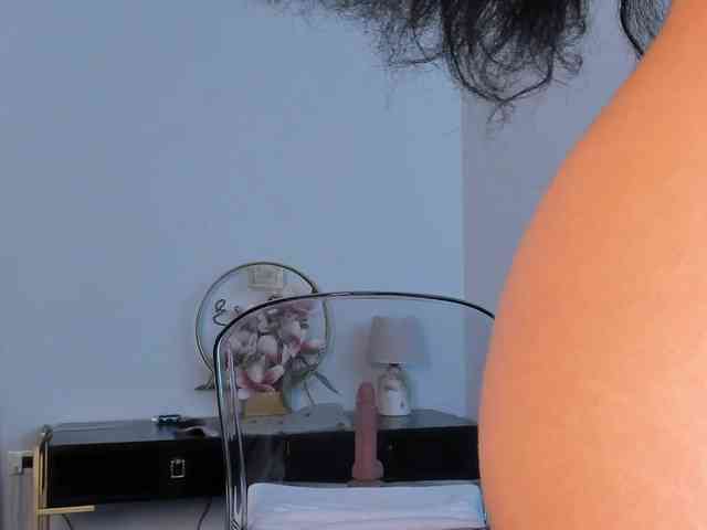 maddyluxe webcam