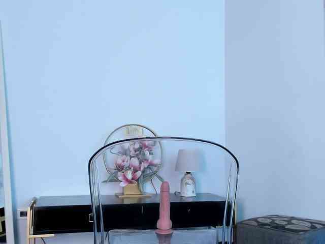 maddyluxe webcam