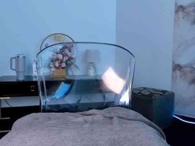 maddyluxe webcam