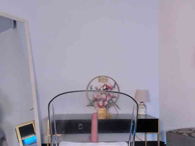 maddyluxe webcam