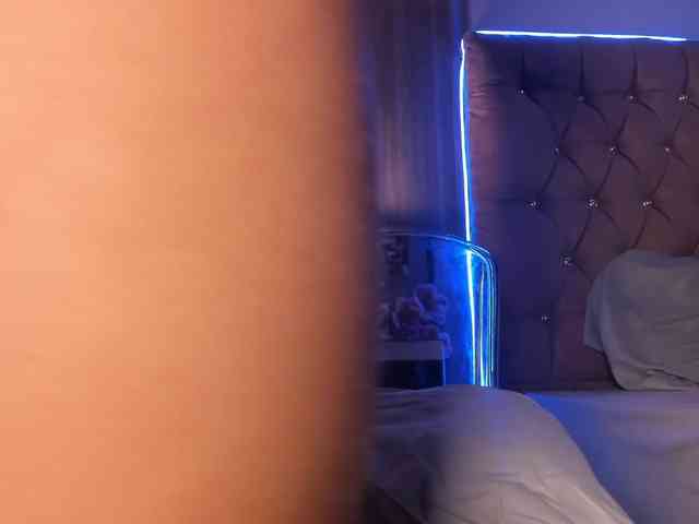 maddyluxe webcam
