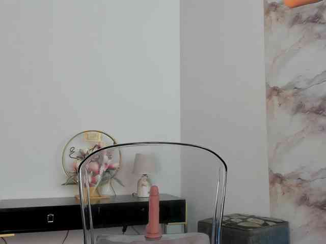 maddyluxe webcam