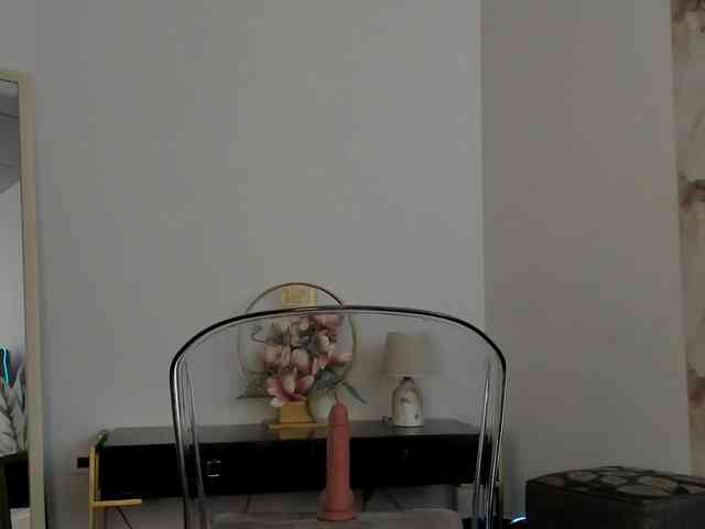 maddyluxe webcam