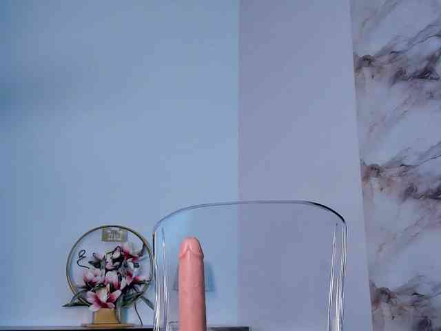 maddyluxe webcam