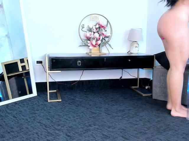 maddyluxe webcam