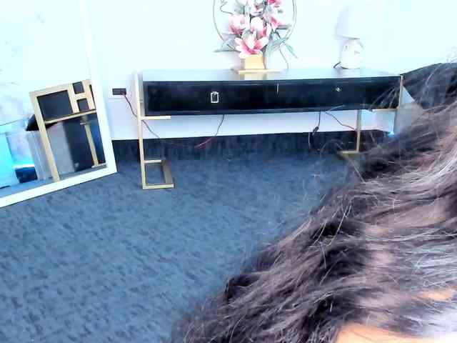 maddyluxe webcam