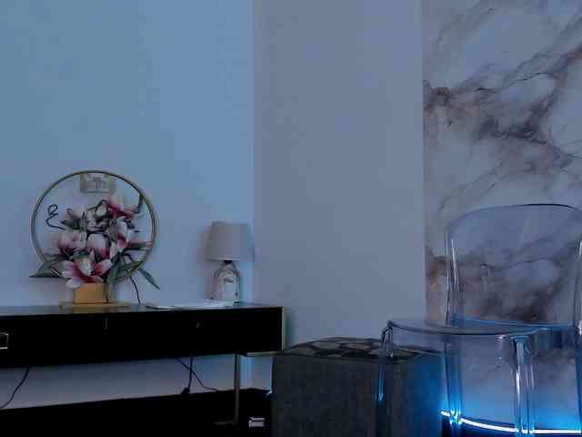 maddyluxe webcam