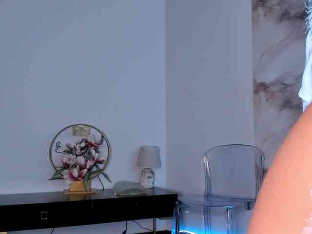 maddyluxe webcam