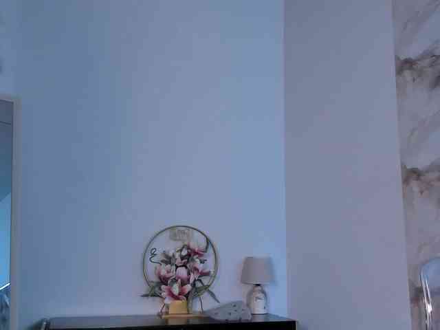 maddyluxe webcam
