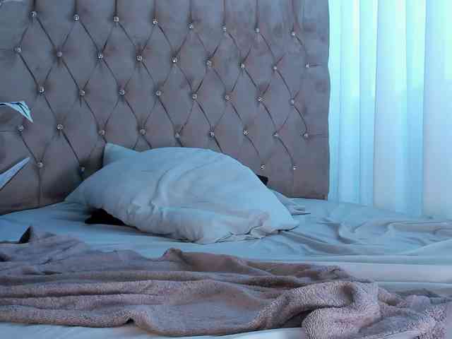 maddyluxe webcam