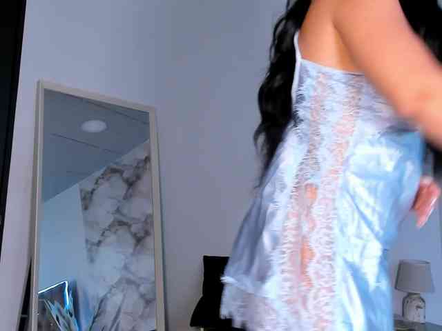 maddyluxe webcam