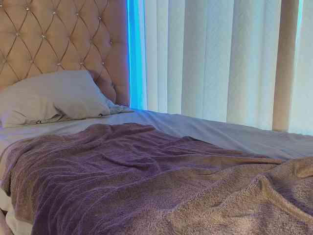 maddyluxe webcam