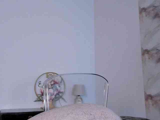 maddyluxe webcam