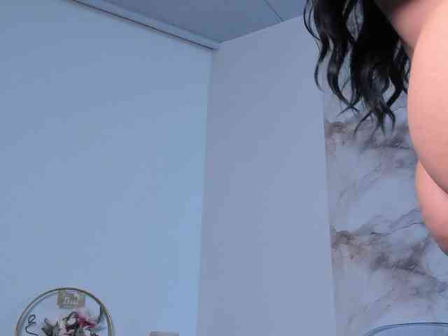 maddyluxe webcam