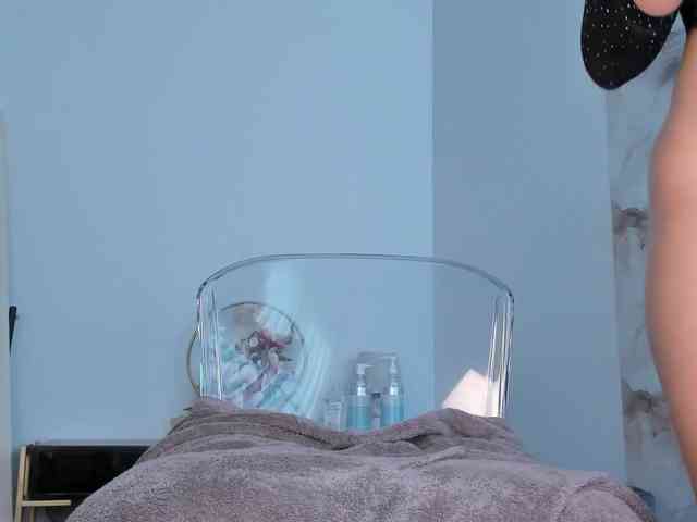 maddyluxe webcam