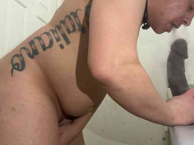 Fuckmyassg00d Sex Cam Show