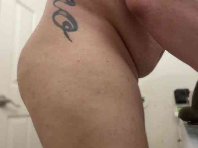 Fuckmyassg00d Live Webcam on BongaCams