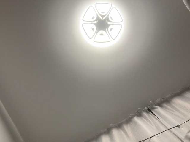 EmmaWise2211 live cam on BongaCams