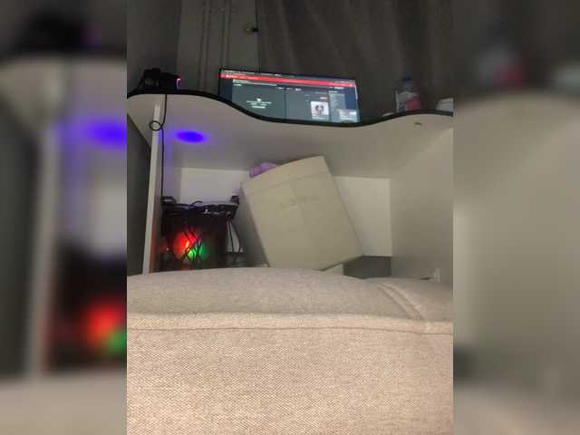 EmmaWise2211