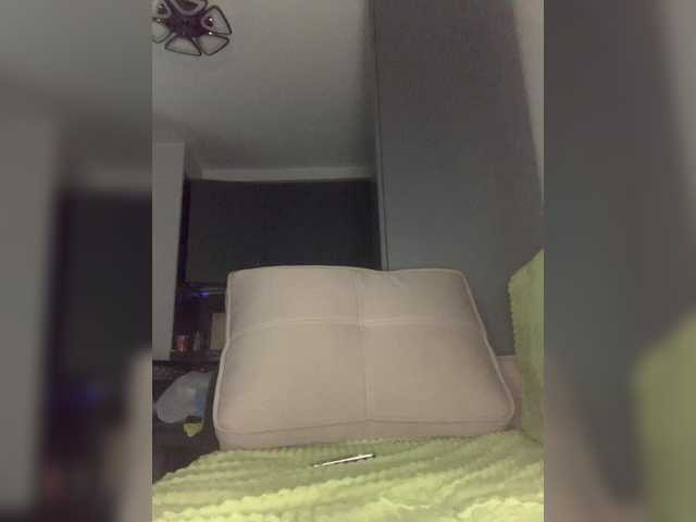 EmmaWise2211 live webcam show