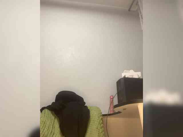 CherryBerry123 webcam