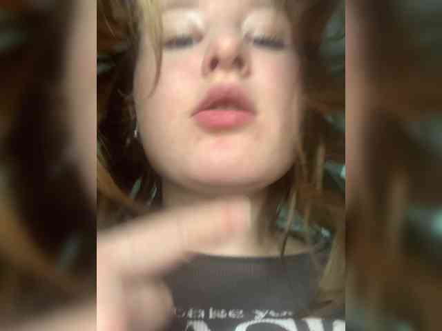 Margolittlecherry webcam