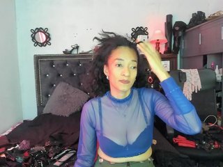 Ameliemartinez Porn Show
