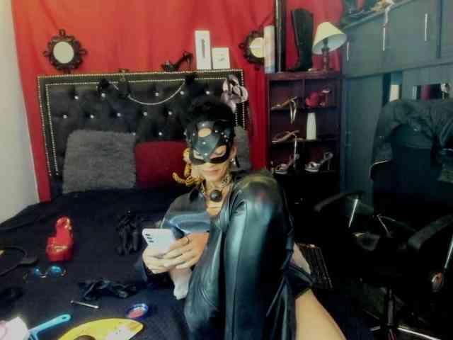 Ameliemartinez webcam