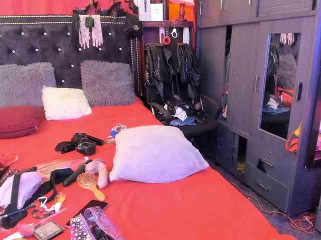 Ameliemartinez webcam