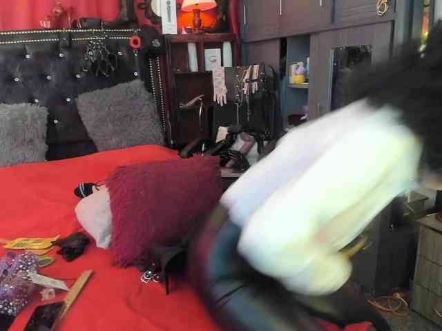 Ameliemartinez webcam