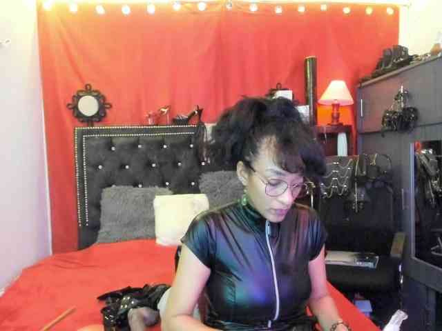 Ameliemartinez webcam