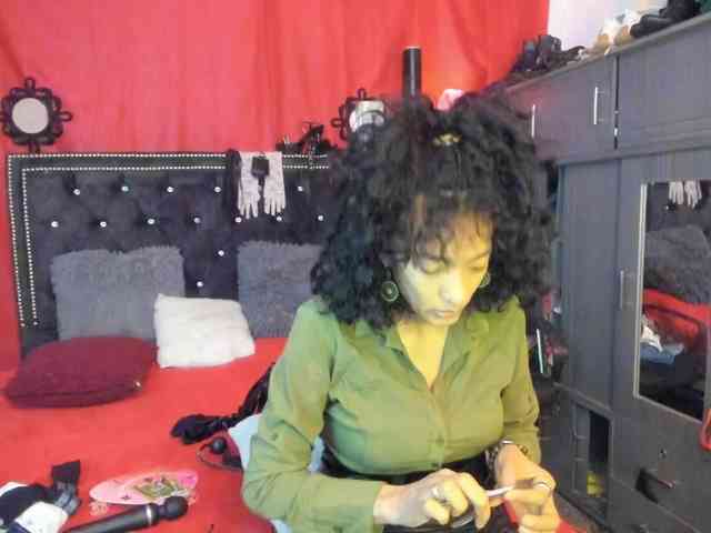 Ameliemartinez webcam