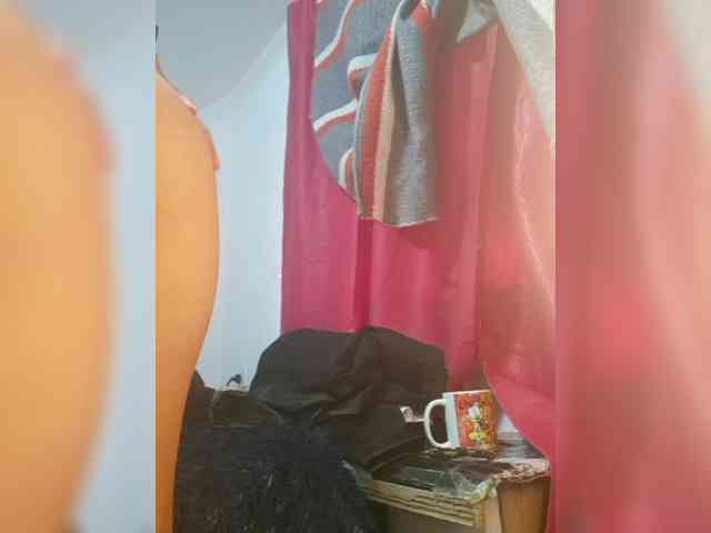 Ameliemartinez webcam