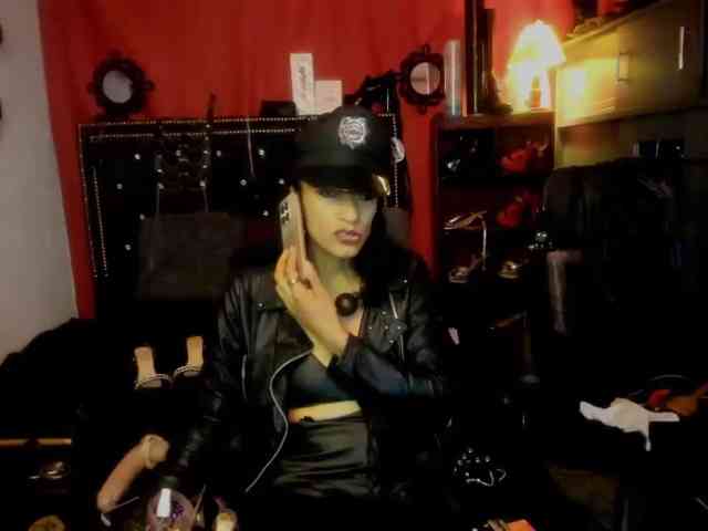 Ameliemartinez webcam