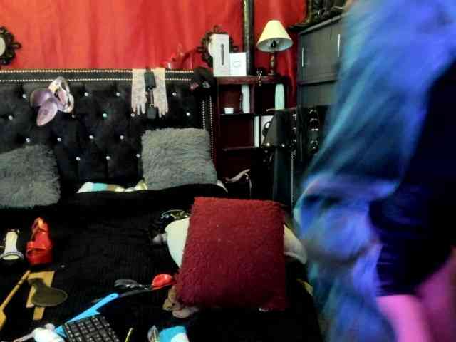Ameliemartinez webcam