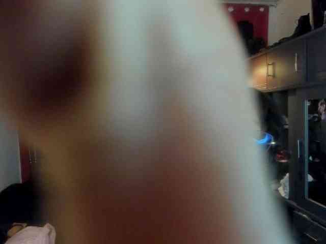 Ameliemartinez webcam