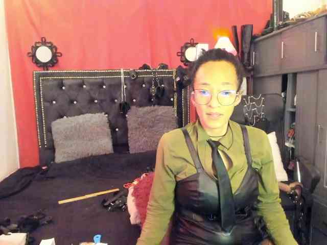 Ameliemartinez webcam